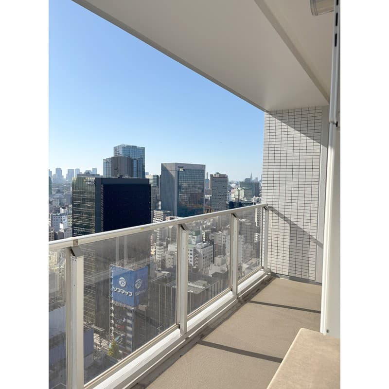 Room image 9