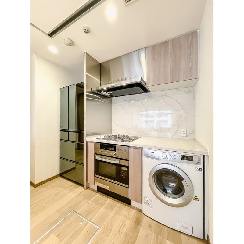Room image 9