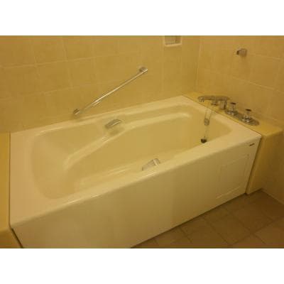 Room image 10