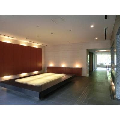 Room image 10