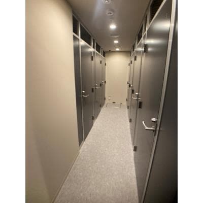 Room image 9