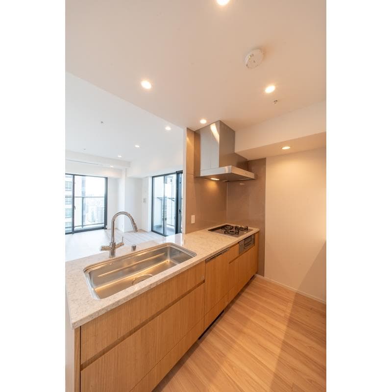 Room image 9