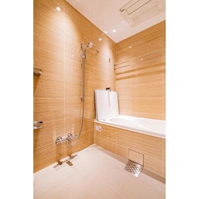 Room image 10
