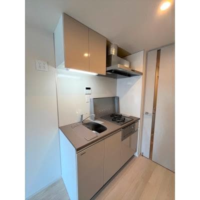 Room image 9