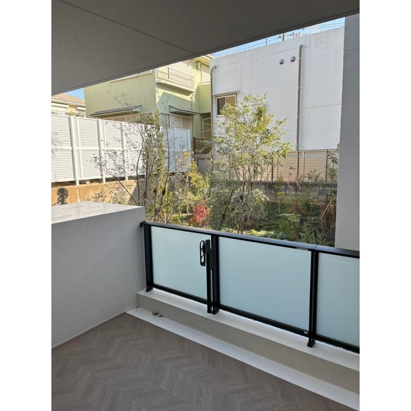 Room image 10