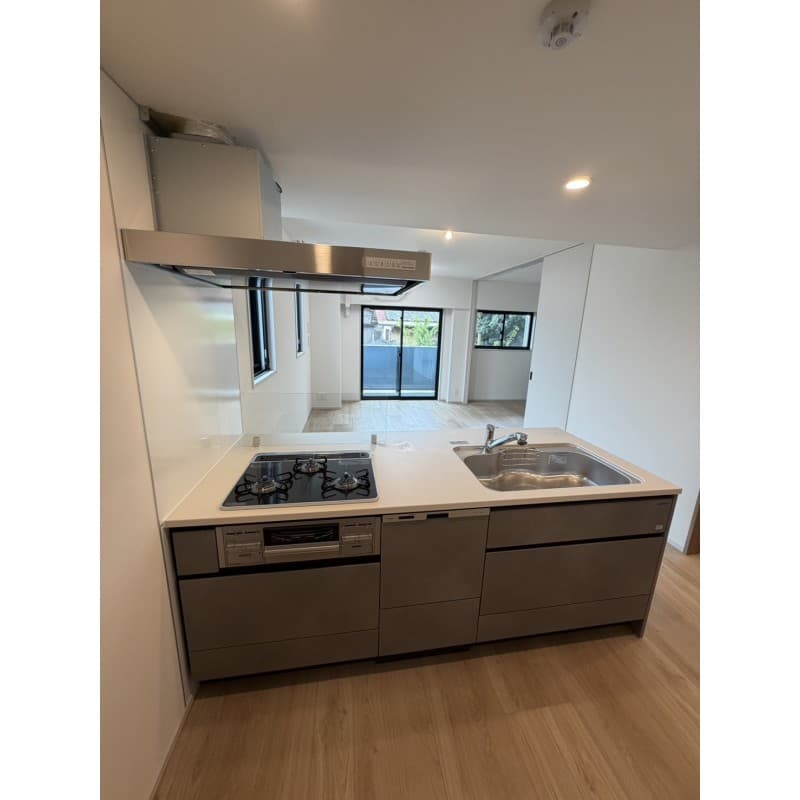 Room image 9