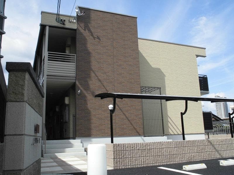 Main exterior of MIRANDA Sejour