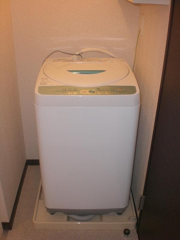 Room image 9