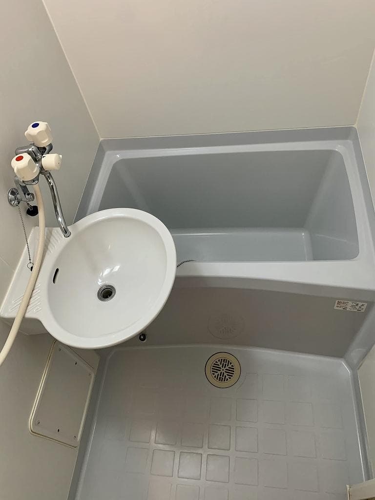 Room image 13