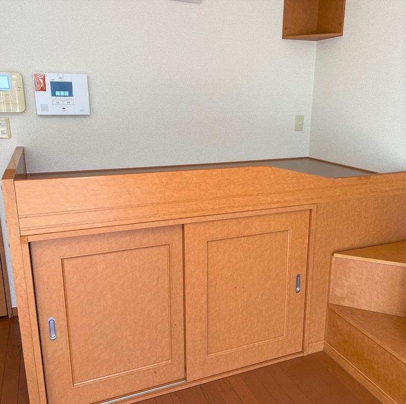 Room image 11