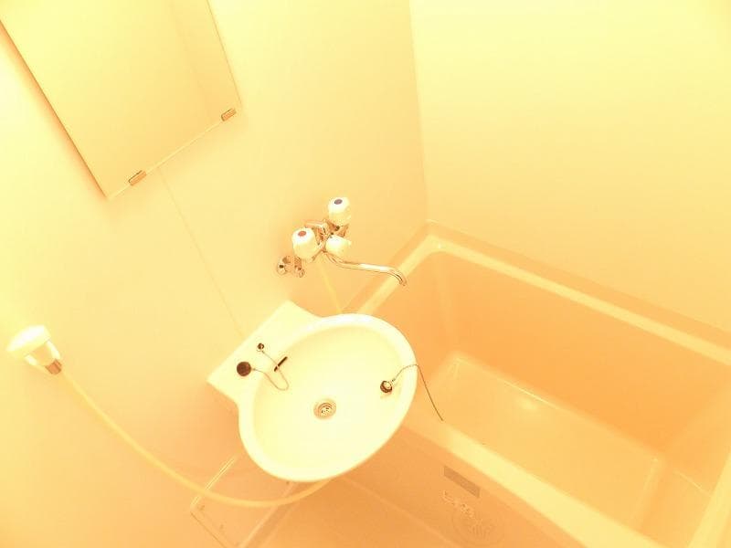 Room image 14