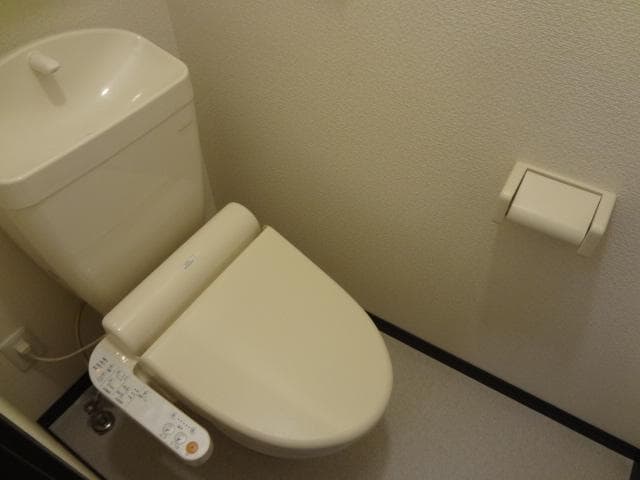 Room image 12