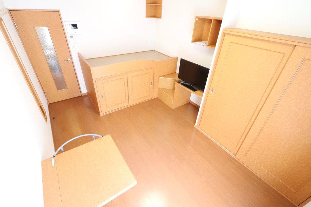 Preview interior of leopalace Plaisir Magarikawa