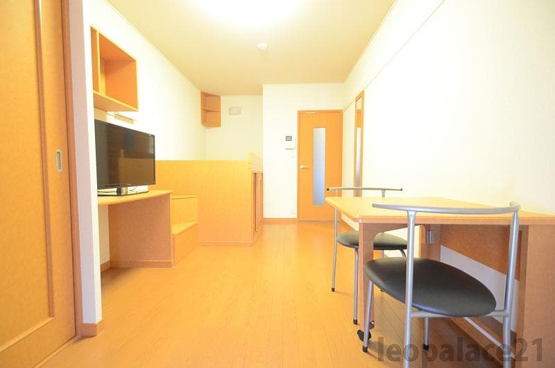 Preview interior of leopalace Hanabusa