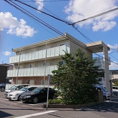 Main exterior of LEONEXT KORAKU III