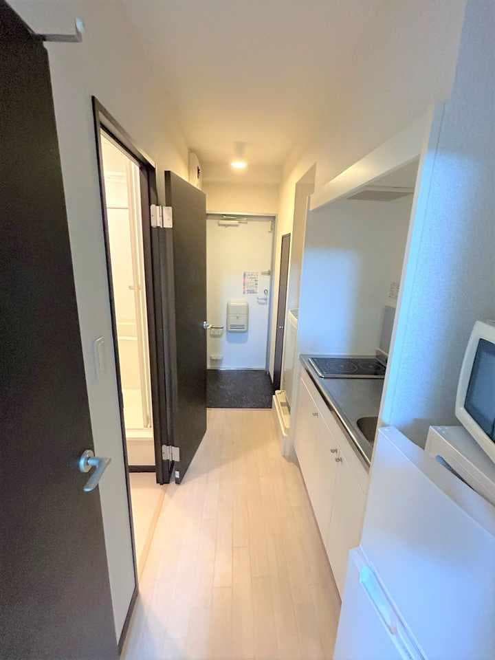 Room image 11