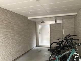 Room image 16