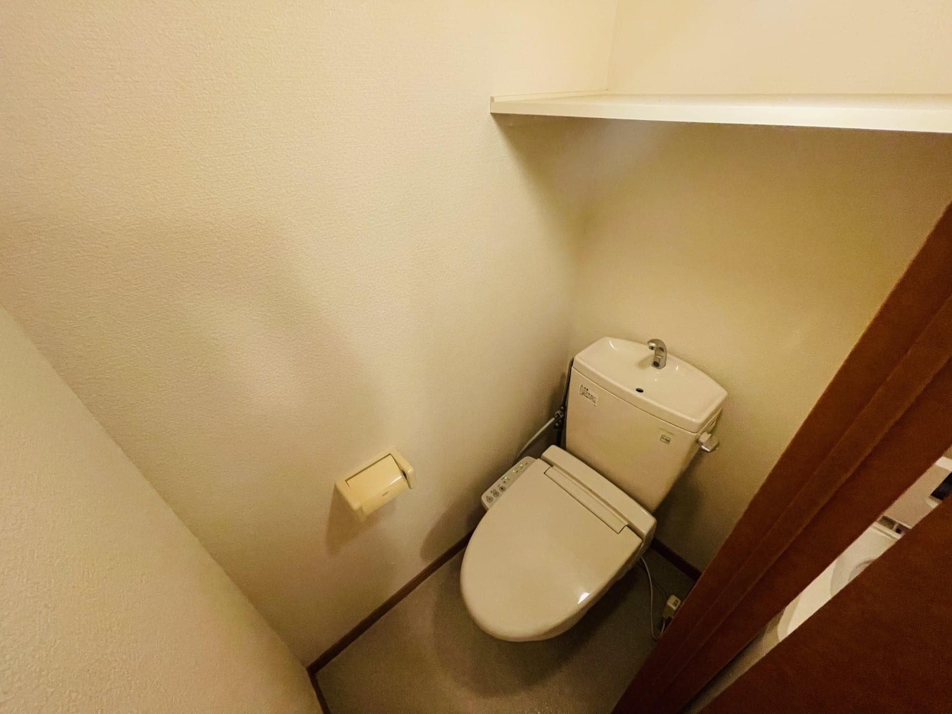 Room image 9