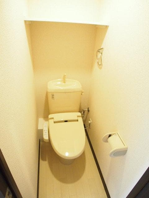 Room image 12