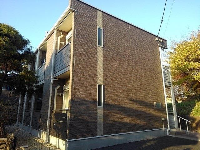 Main exterior of LEONEXT Bonheur Joy