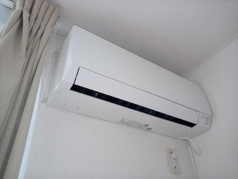 Room image 12
