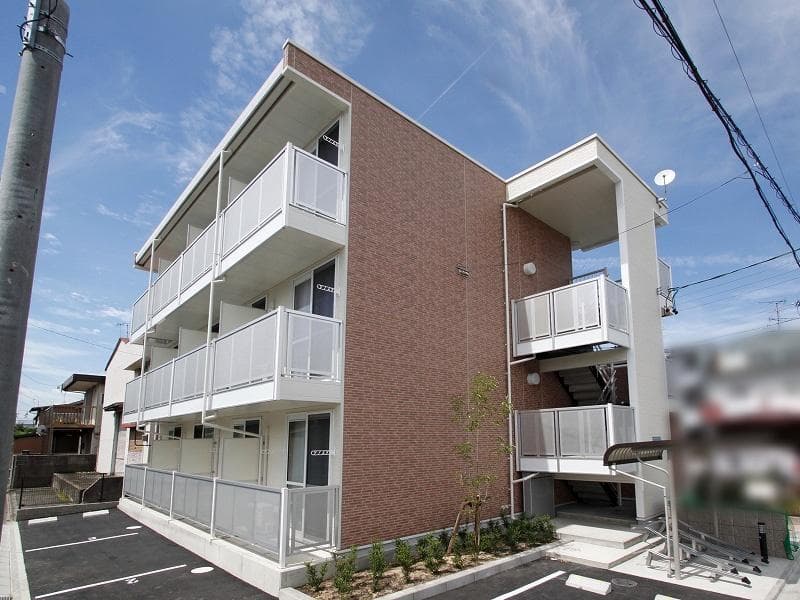 Main exterior of leopalace Levante Taisho