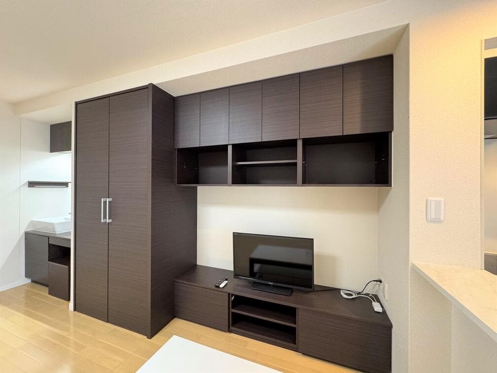 Room image 14