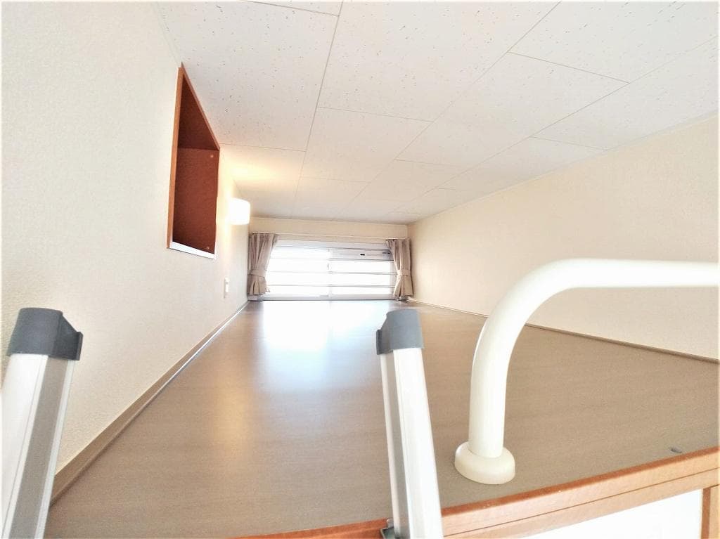 Room image 14