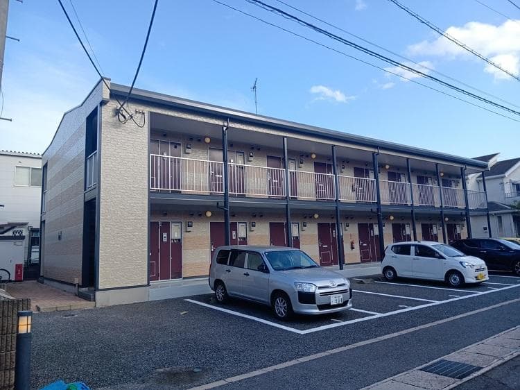 Main exterior of leopalace Freedom