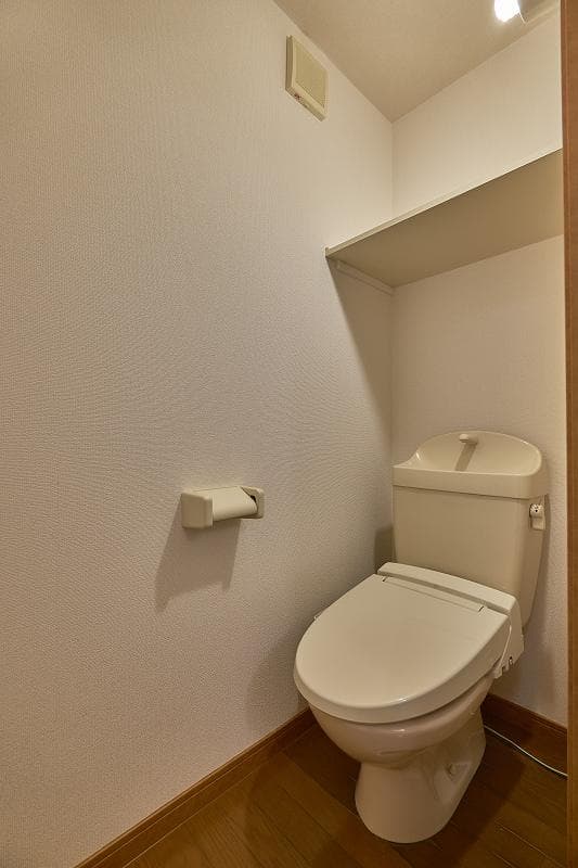 Room image 14