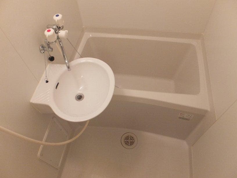 Room image 11
