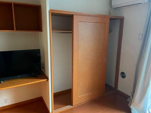 Preview interior of leopalace West Village