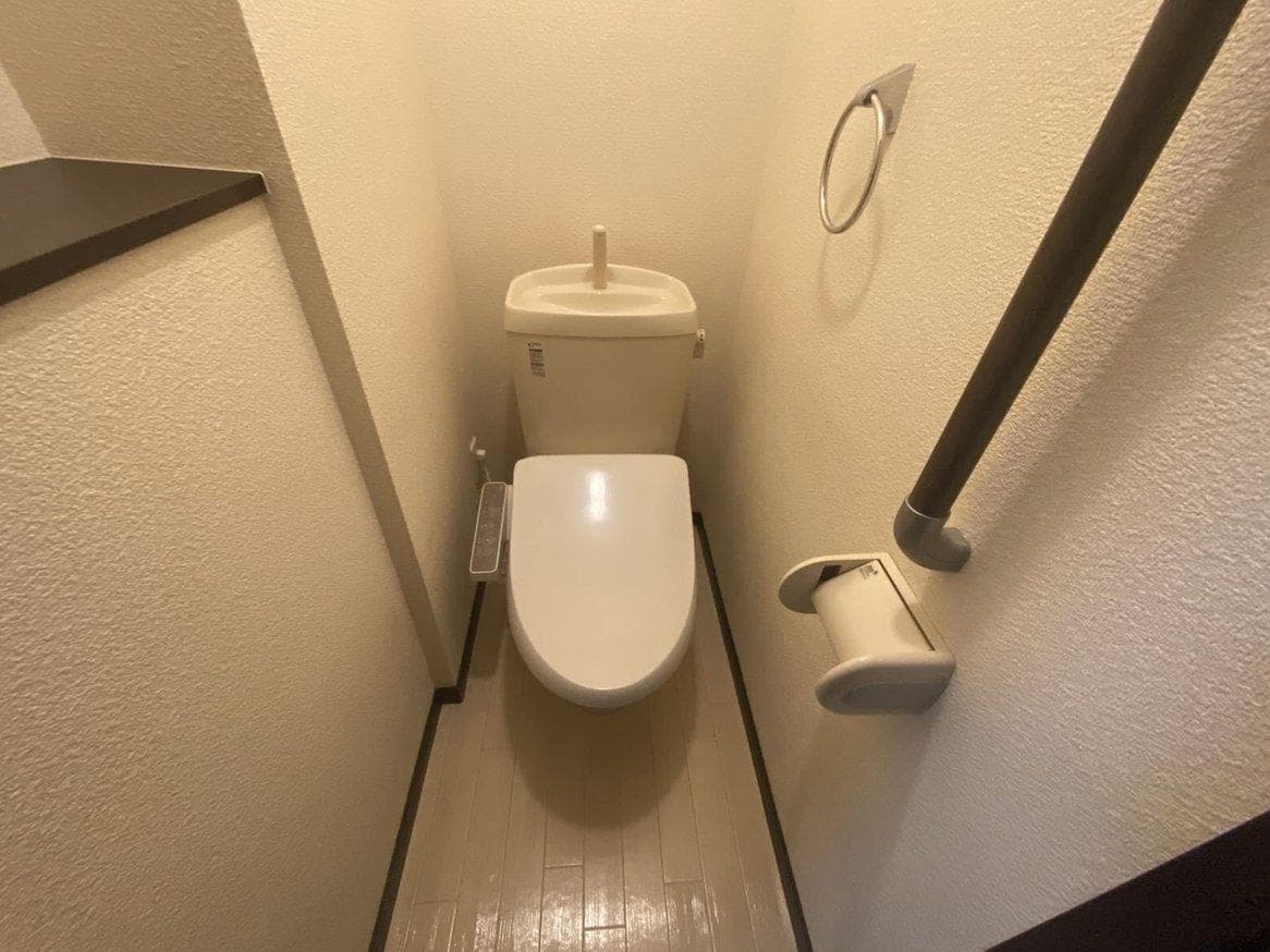 Room image 9