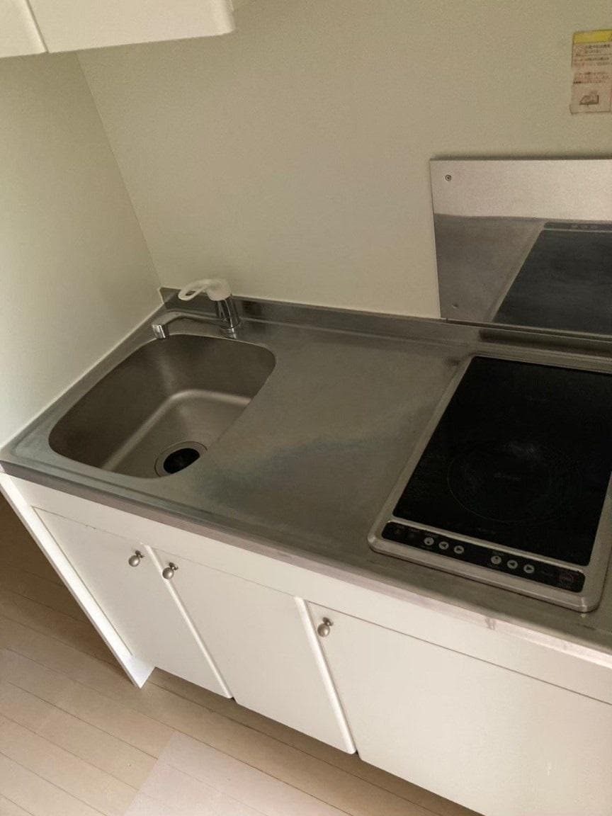 Preview interior of LEONEXT Noir II