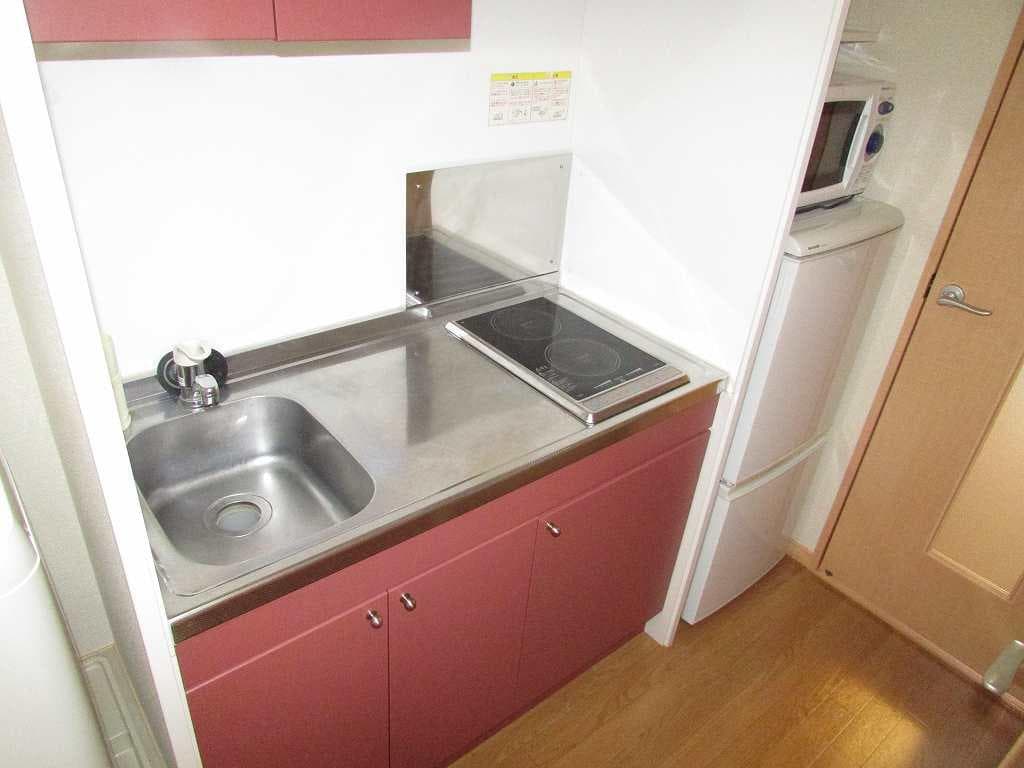 Room image 8
