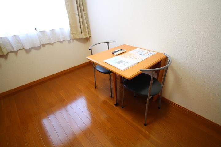 Room image 14