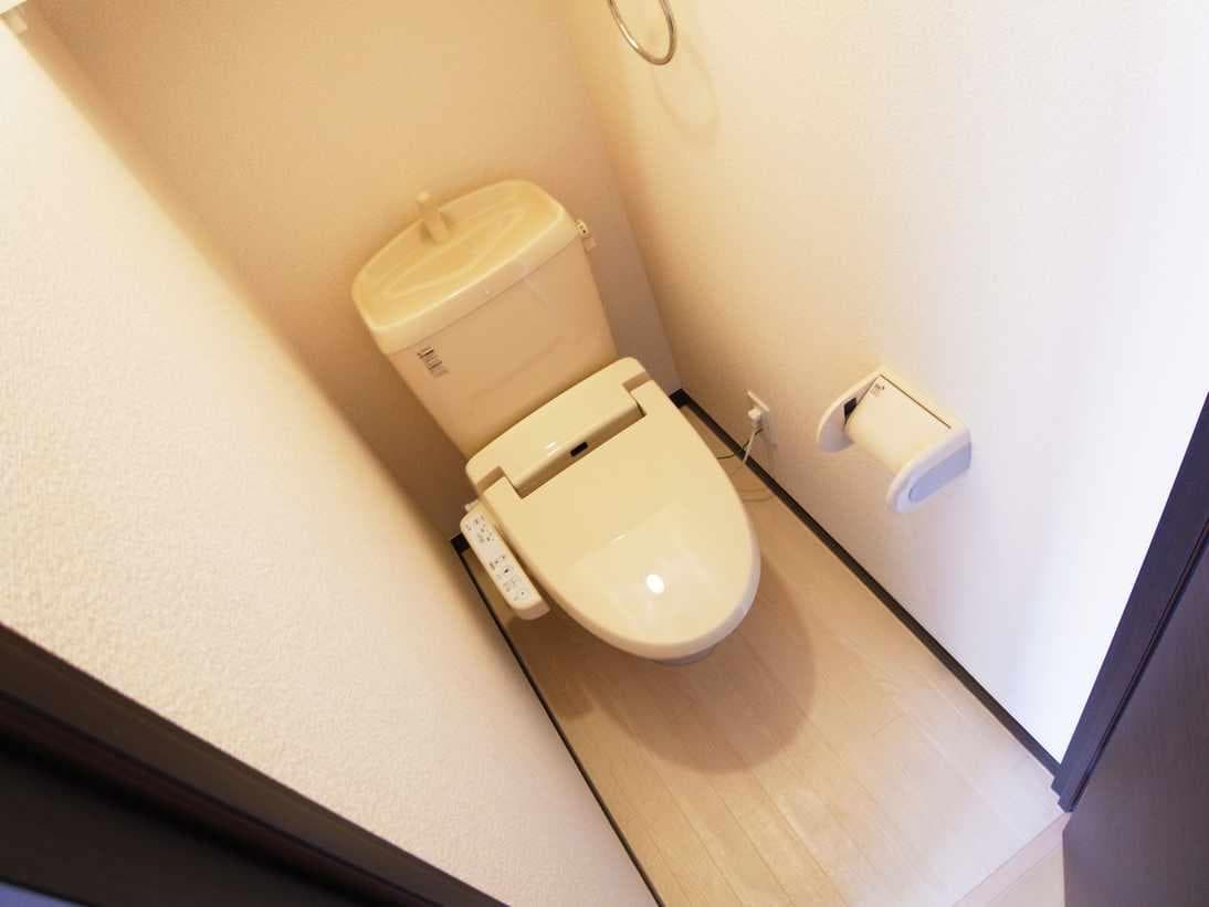 Room image 9