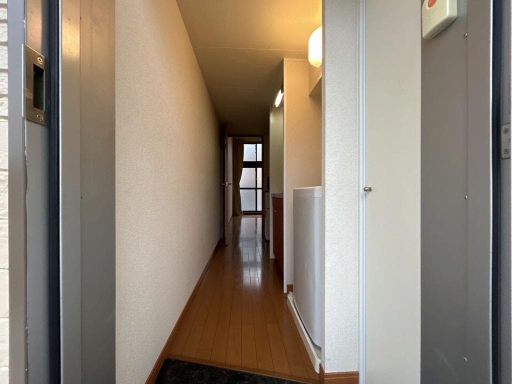 Room image 14