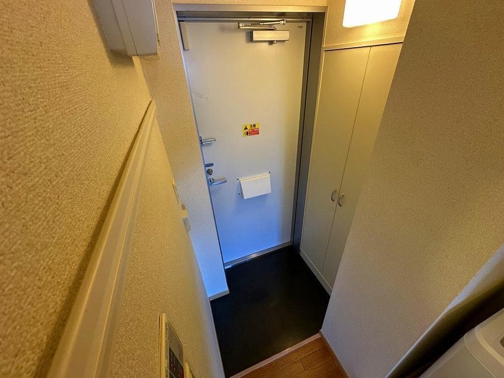 Room image 14