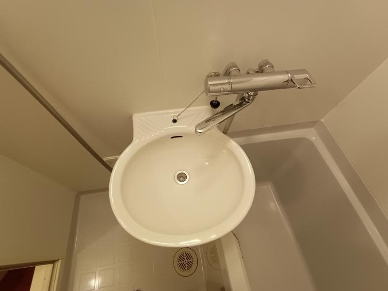 Room image 11