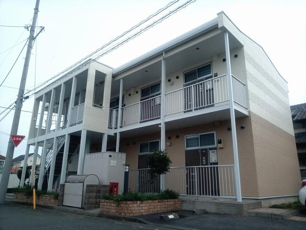 Main exterior of leopalace FIELD II