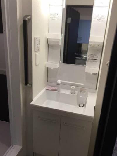 Room image 16