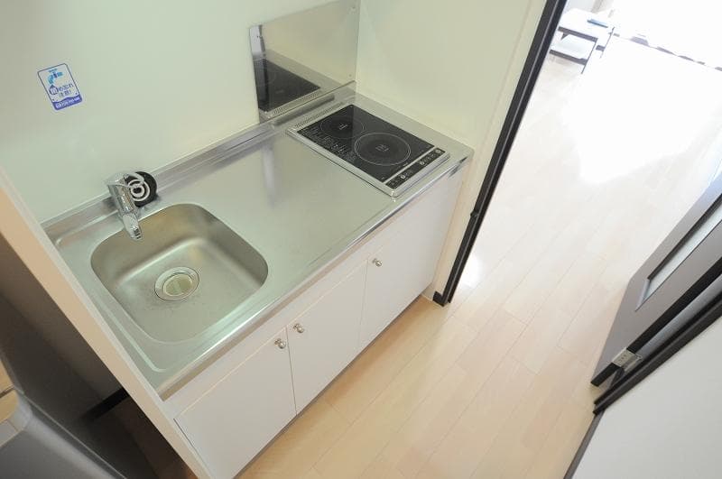 Room image 9