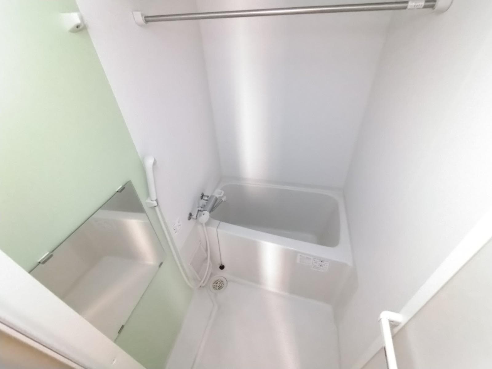 Room image 8