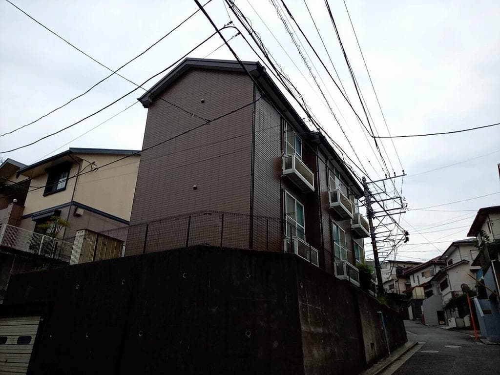 Main exterior of leopalace S.F