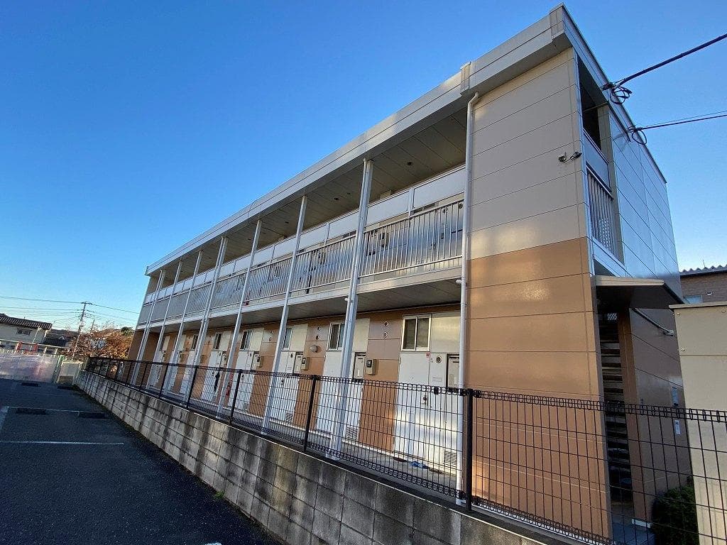 Main exterior of leopalace Kei