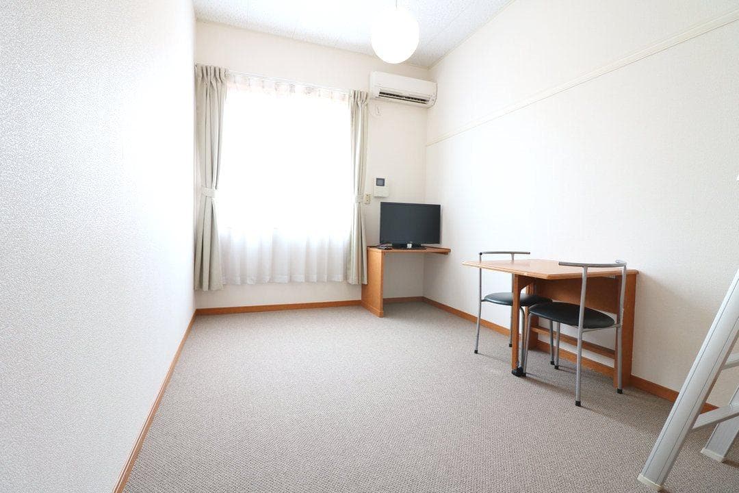 Preview interior of leopalace Sogabe