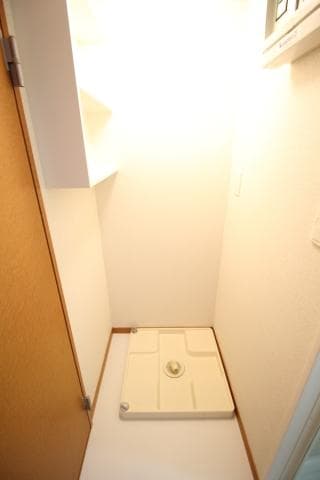 Room image 14