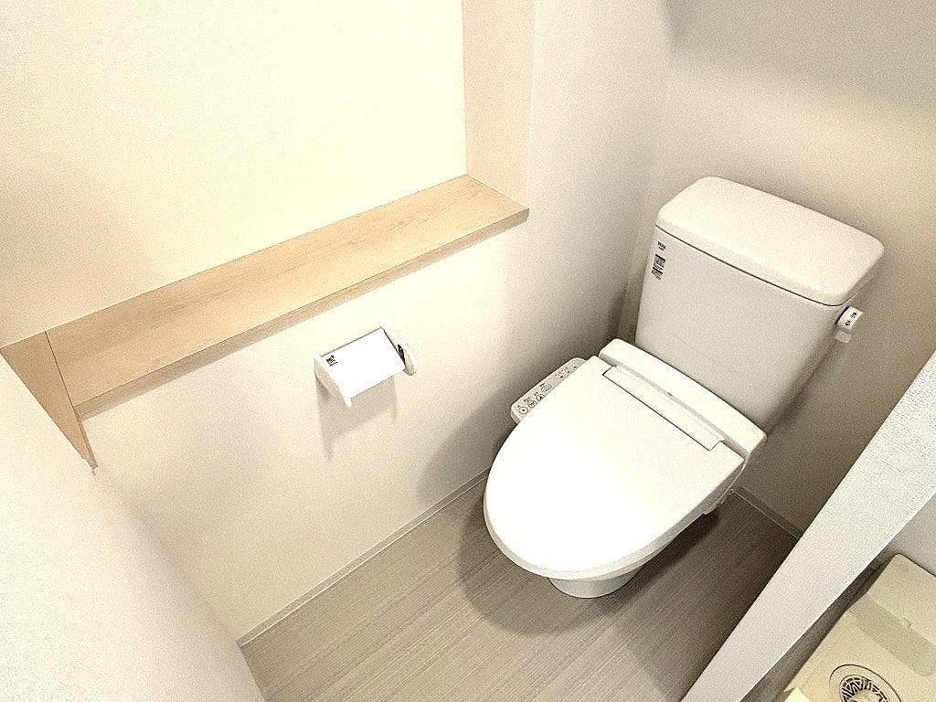 Room image 11
