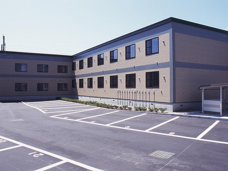 Main exterior of leopalace North Hill B